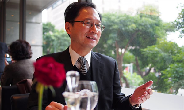 李耀祥(李耀祥律师解答了我已经是第三次起诉了，第一次起诉，法院叫...)