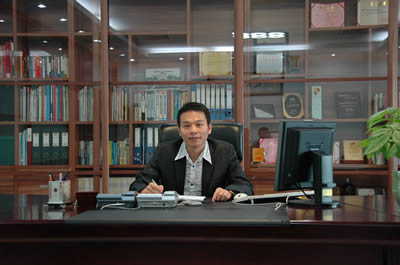 沈汉标(在线的大神！请解答一下！！匠心打造环保推拉门门窗定制，环...)