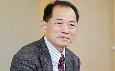 祝九胜(万科人事地震，董事会主席郁亮不再兼任总裁，祝九胜上位。万...)