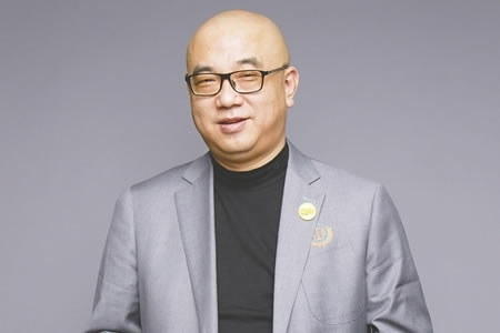 马悦(马悦和初寒是什么小说里面的人物?)