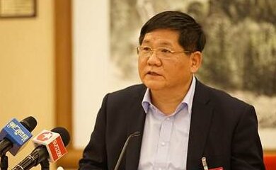 施超(哪些名人是大学生创业典型案例?)