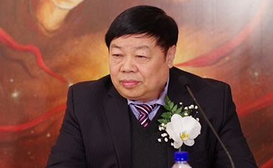 董留生(河南“钻石大王”出资数千万为老家开封尉氏捐建四所学校，你怎么看?)