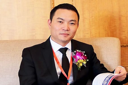 林志坚(福建,泉州,晋江,石狮,住一家皮肤科旁边不远的叫林志坚的男孩...)