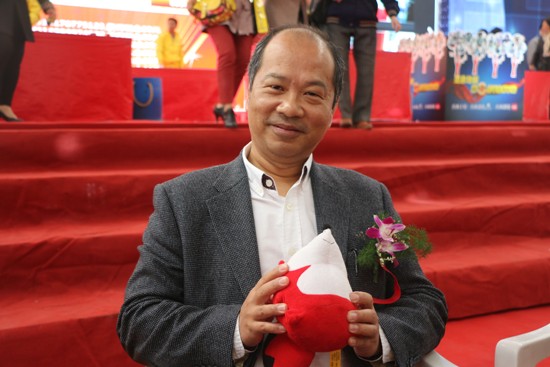 翁少斌(圣象地板内蒙古老总- 一起装修网)