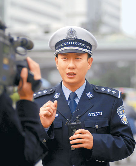 谭乔(谭谈交通的谭警官会坐牢吗?)