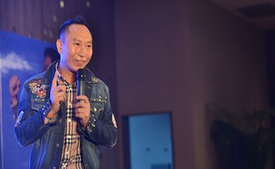 周鹏(周鹏写下350字感言，就此别过广东，他会是深圳男篮夺冠拼图吗?)