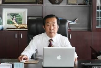 薛玉明(伯爵庄园家具官网?)