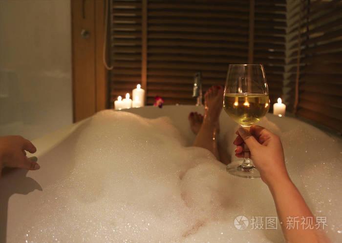 红酒搓澡有什么好处
