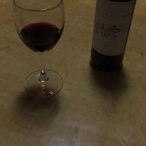 红酒打开一个月后还能喝吗