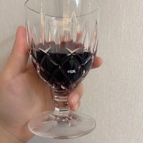 喝红酒头疼什么原因