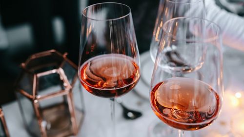 名贵红酒图片