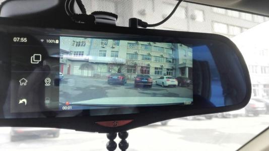 轿车车载监控摄像头配图