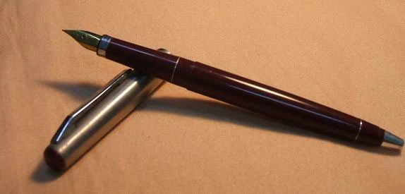 新买的钢笔怎么换墨囊