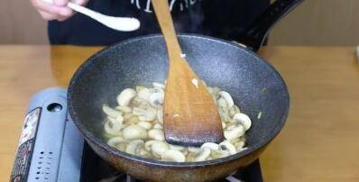炒口蘑怎么做