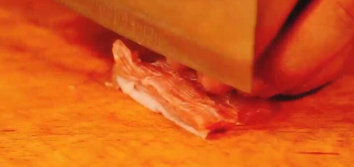 洋葱炒牛肉怎么炒