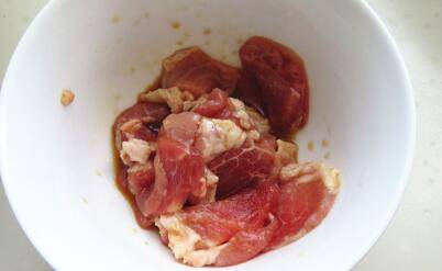 莴苣炒肉怎么炒
