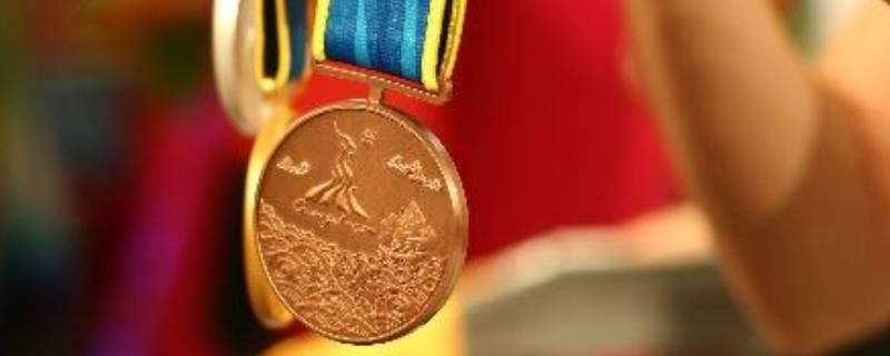 11-17届亚运会上中国和韩国获得金牌的数量